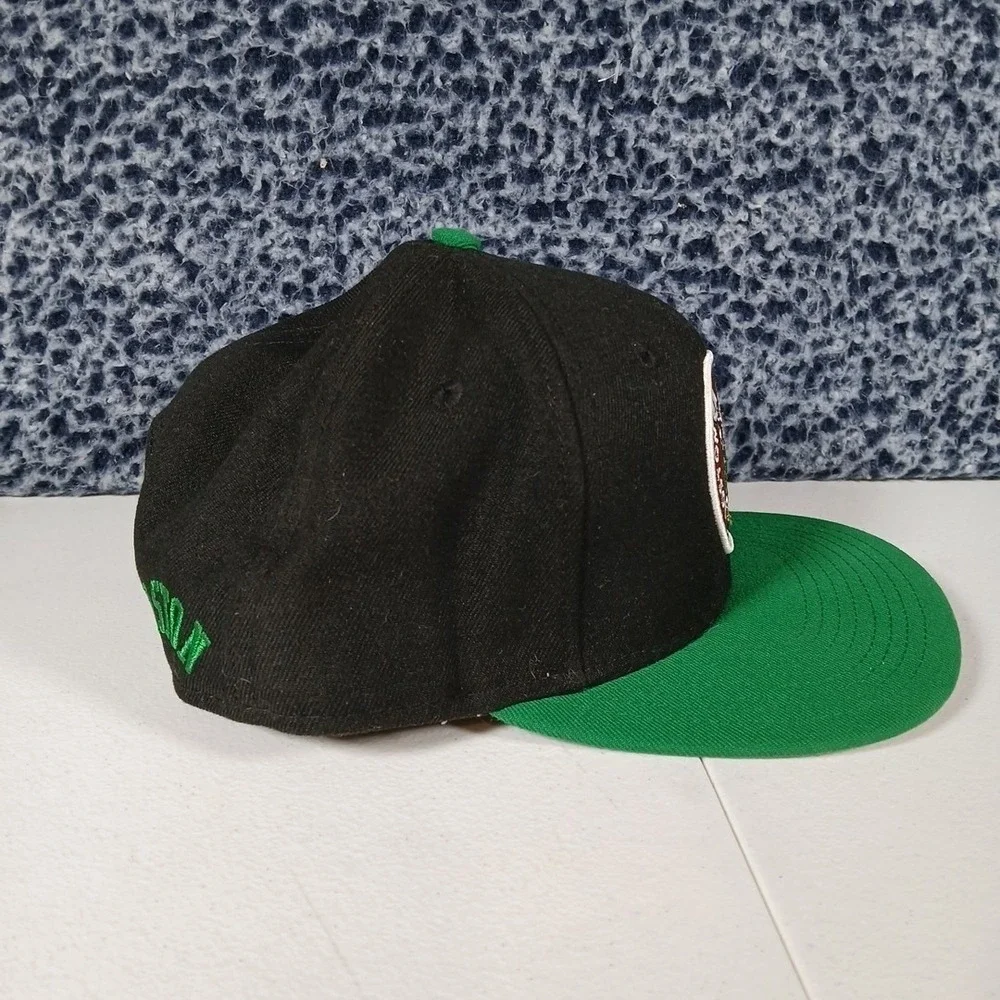 New Era 9FIFTY Boston Celtics Hat OSFM Black Green Snapback NBA Fan
